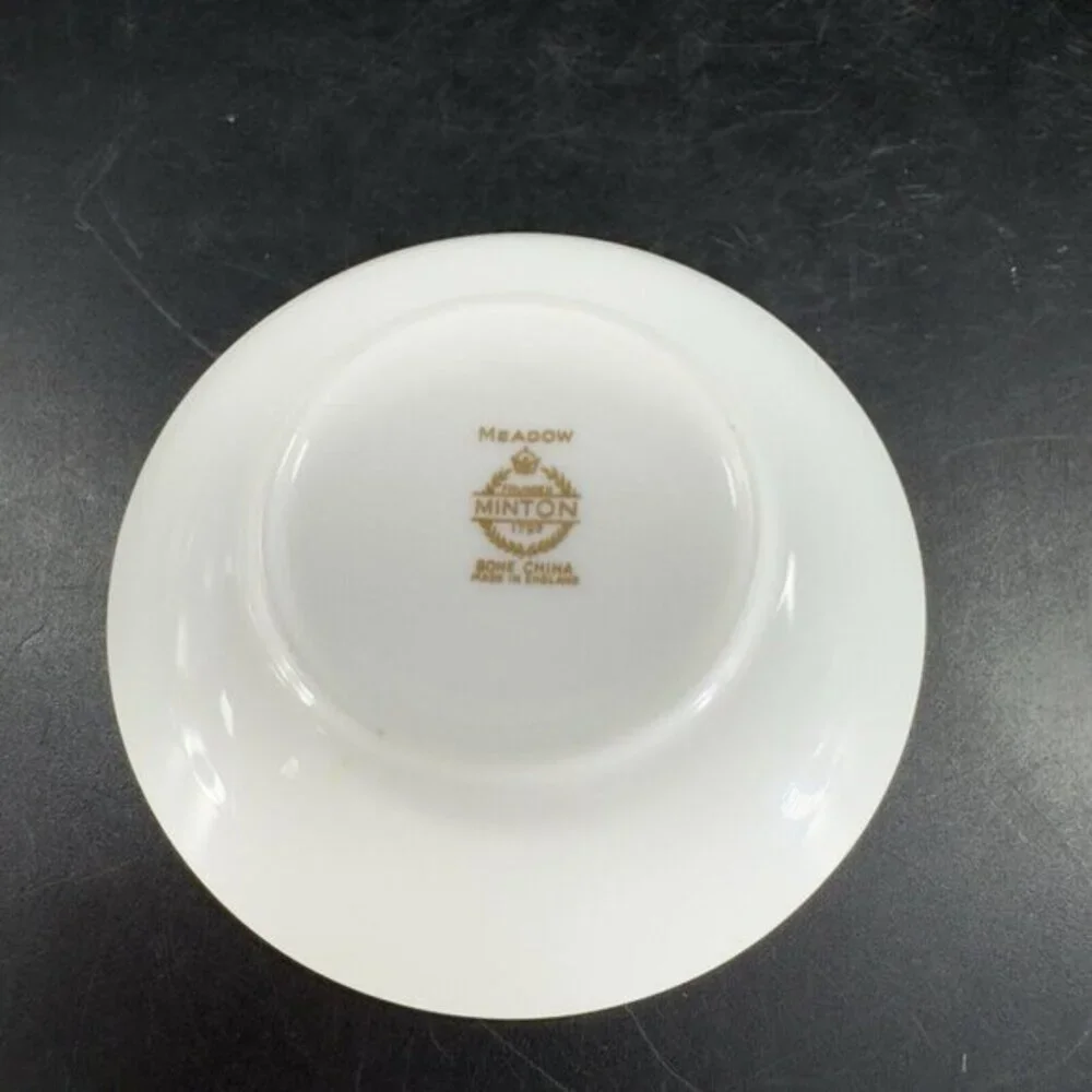 Minton Fine Bone China England Meadow‎ Round Dish Plate Porcelain Flowers